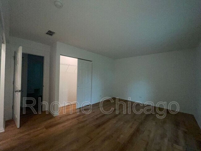 Building Photo - 7984 Ramsgate Cir N