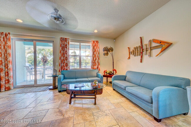 Building Photo - 104 Parrotfish Ln
