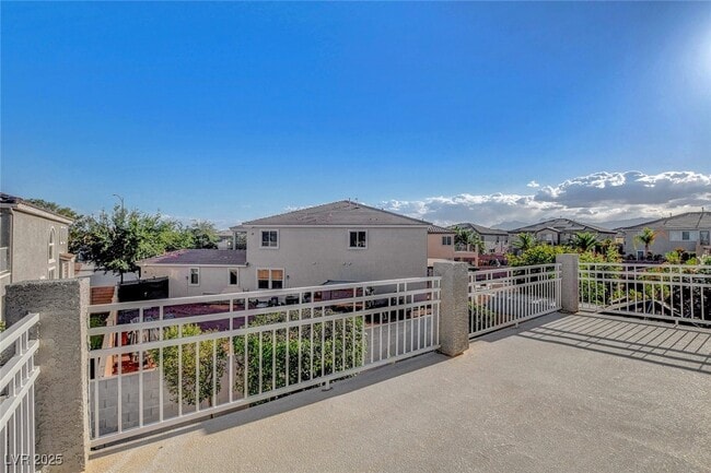 Building Photo - 4125 W Erinbird Ave