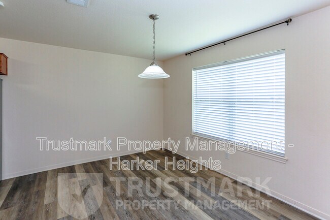 Building Photo - 3204 Canadian River Loop