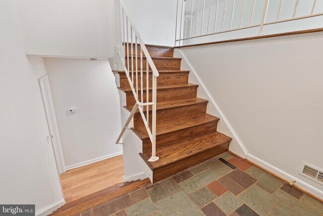 Building Photo - 11710 Milbern Dr