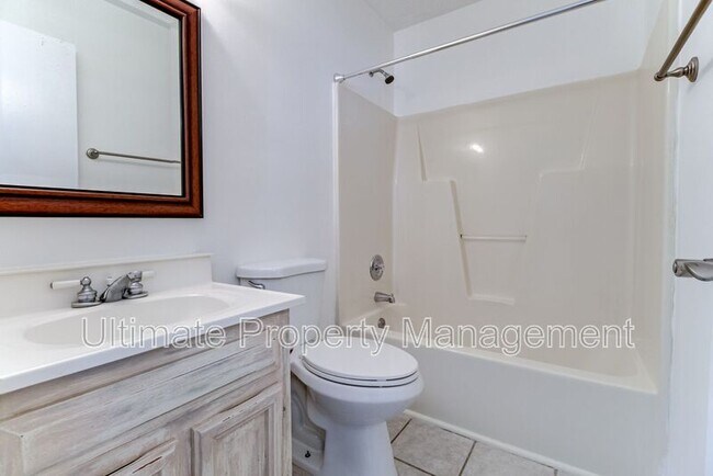 Building Photo - 3811 Doe Clearing Ct