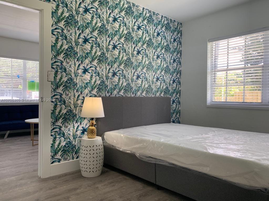 Building Photo - 12108 NE 5th Ave