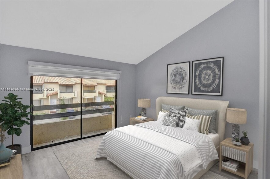 Building Photo - 10167 SW 77th Ct