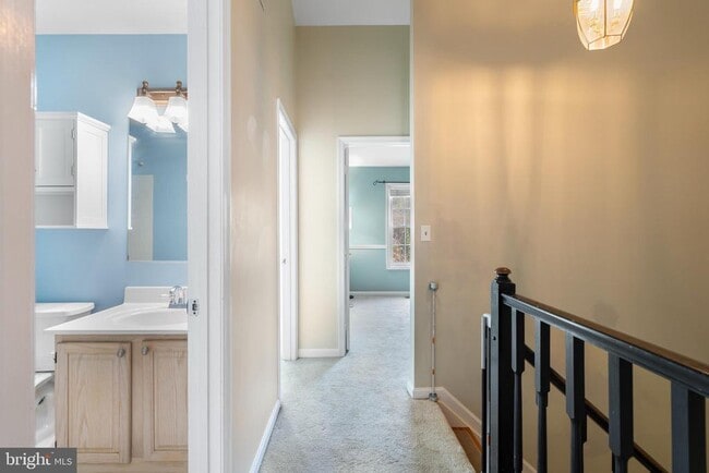 Building Photo - 1205 Farley Ct