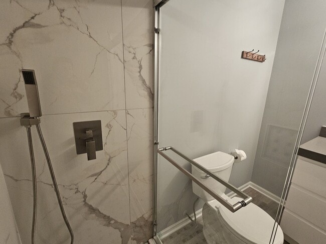 Building Photo - 1241 Bradwell Ln