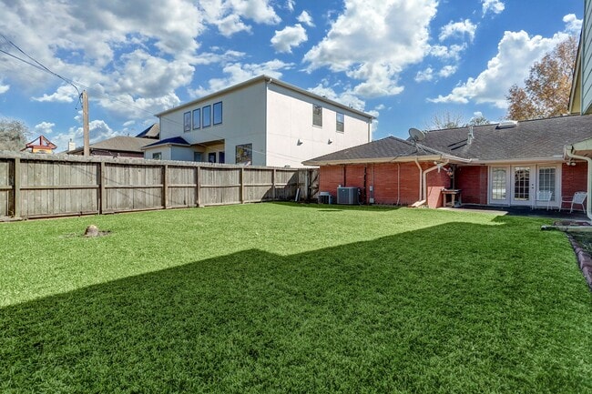 Building Photo - 4126 Durness Way