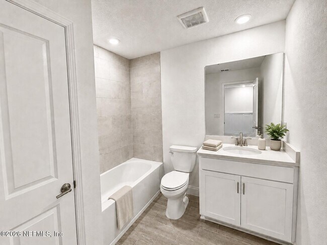 Building Photo - 4026 Lingo Ln