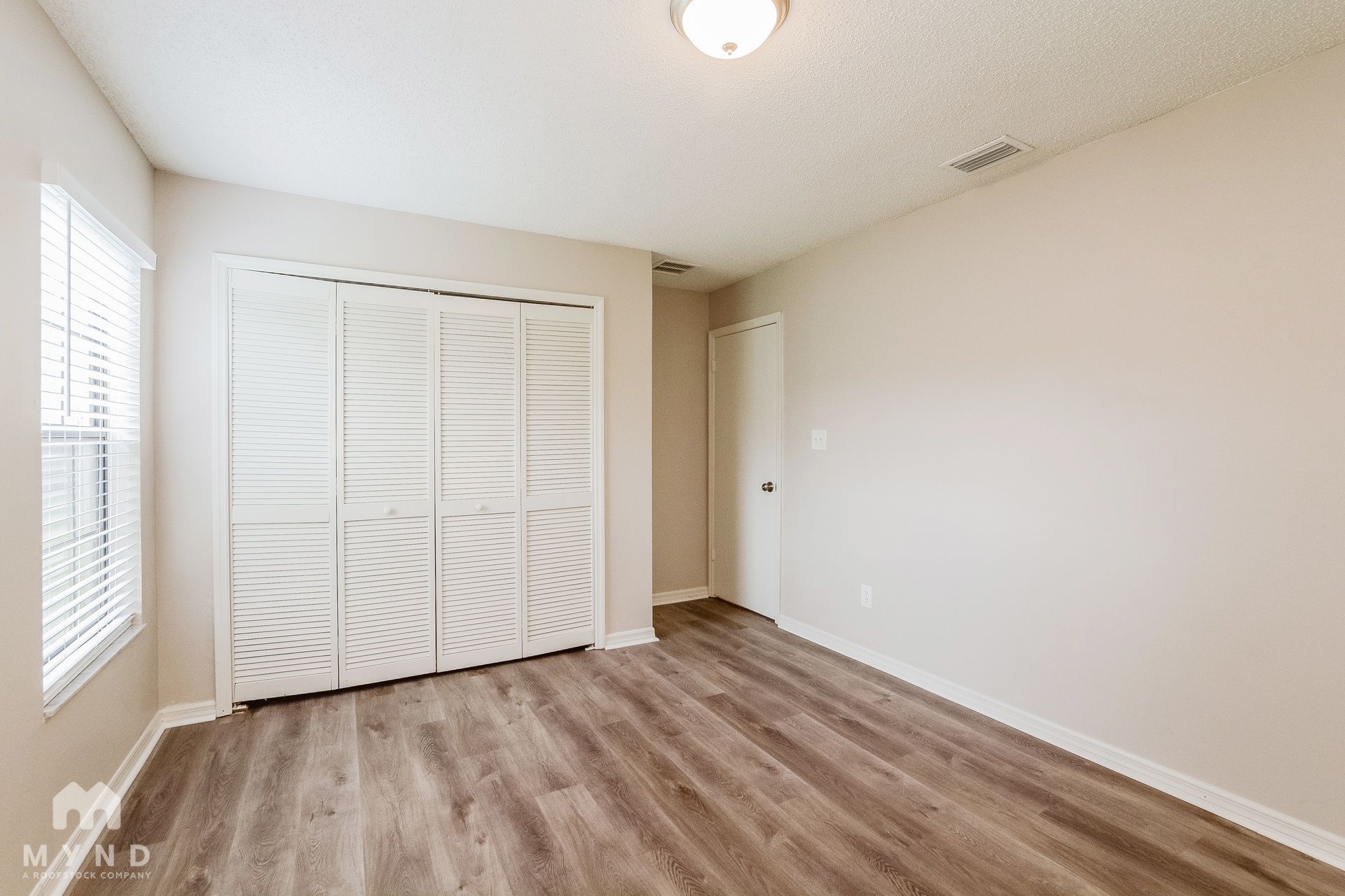 Building Photo - 8712 Grandee Dr