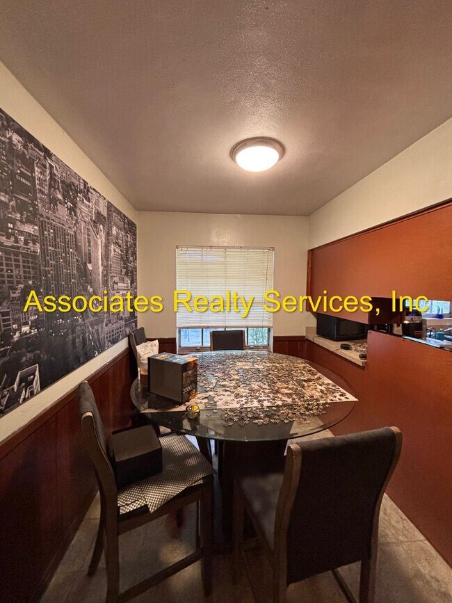 Building Photo - 3 Bed/2 Bath Spacious Home in BLACK ACRES!!!