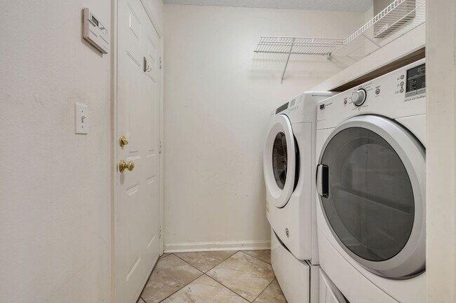 Building Photo - NE Tallahassee Home in the Villages at Maclay