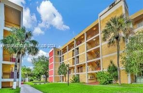 Building Photo - 9210 Fontainebleau Blvd