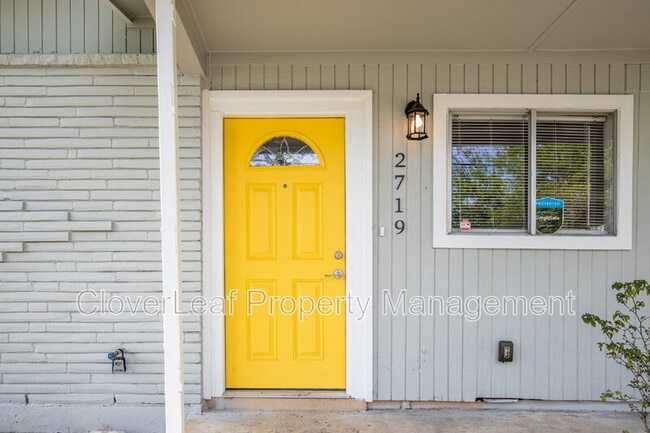 Building Photo - 2719 Gunsmoke Dr