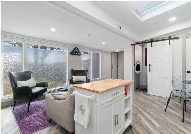 Building Photo - 6120 E 60th Pl