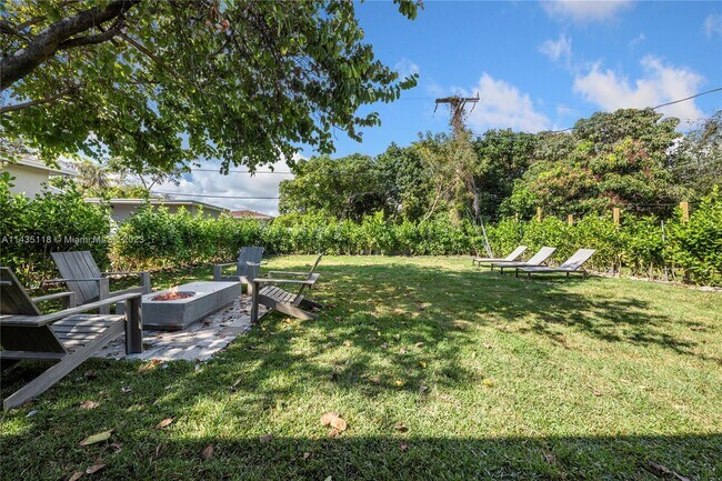Building Photo - 4820 N Miami Ave