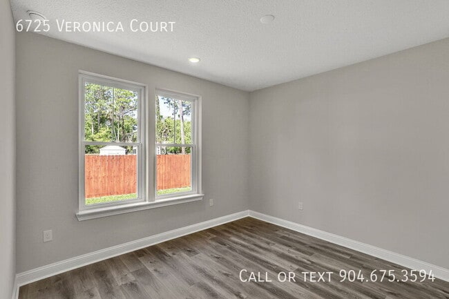 Building Photo - 6725 Veronica Ct