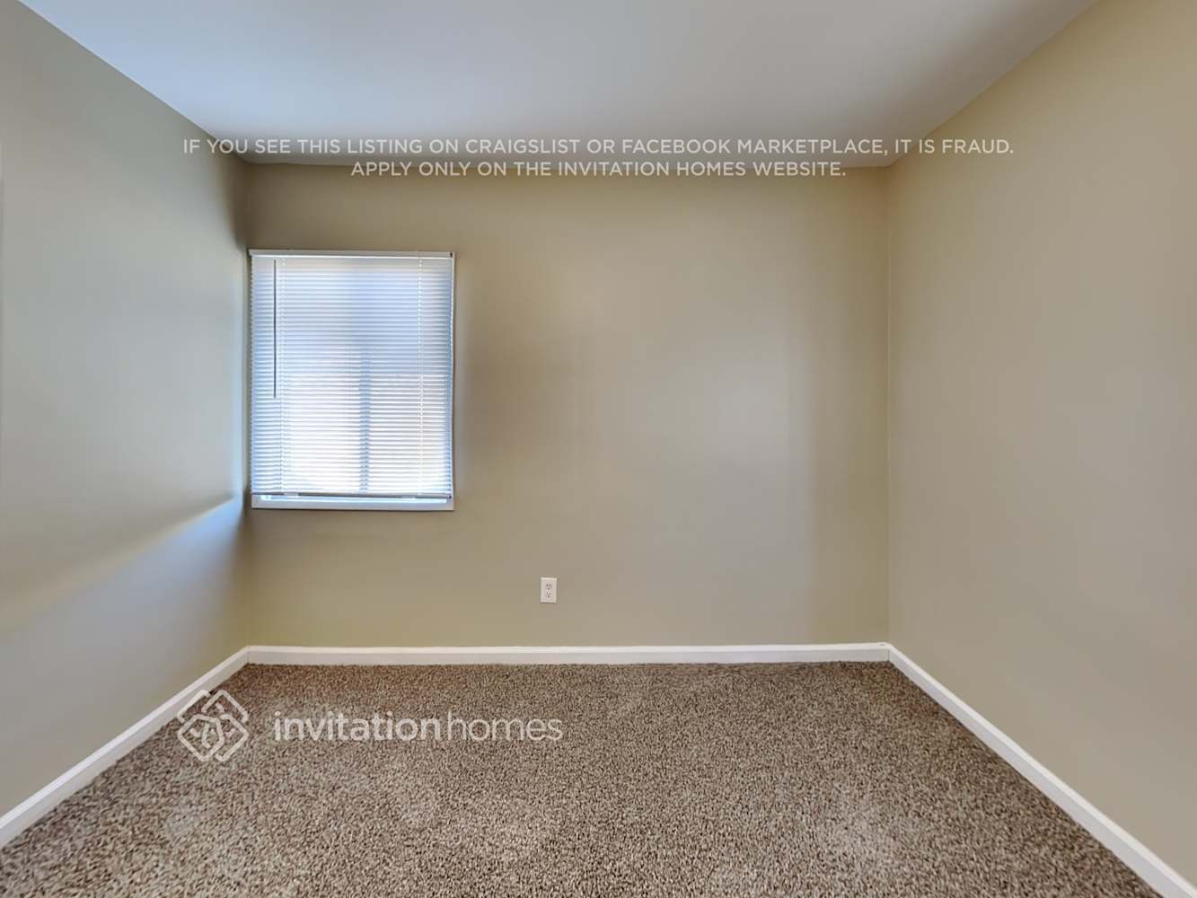 Building Photo - 17957 Orange Way