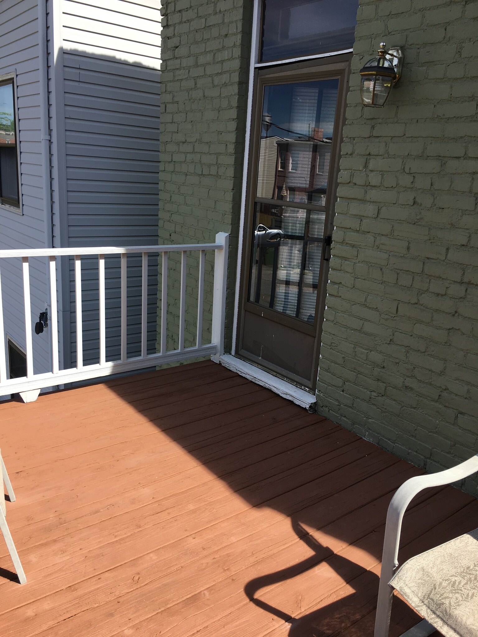 2nd floor deck - 703 W Leigh St