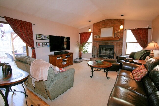 Building Photo - Beautifully Updated Black Forest Rancher on 5 Acres!