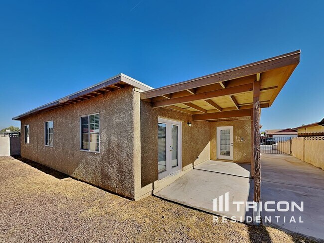 Building Photo - 5723 Deer Valley Dr