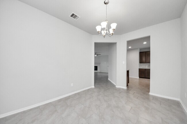 Building Photo - 4111 Fair Country Ln