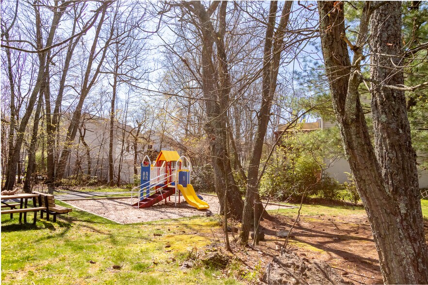 Building Photo - 109 Clemson Ct