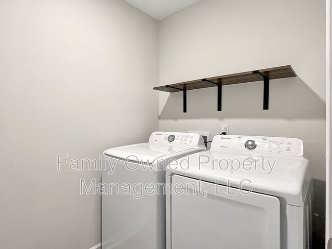 Building Photo - 146 Sweet Cherry Ln