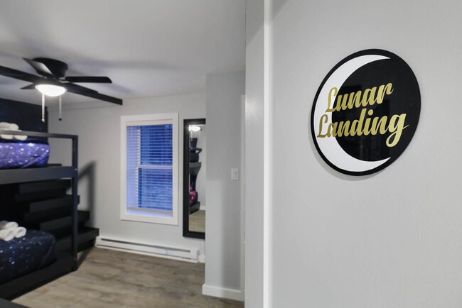 Building Photo - 126 Petrarch Trail