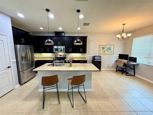 Building Photo - 2656 River Landing Dr