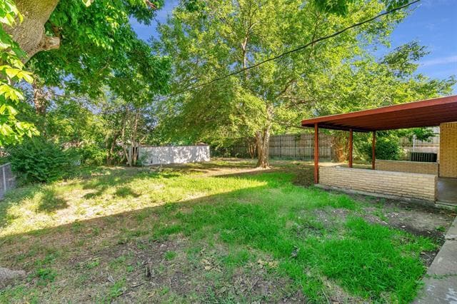 Building Photo - 406 N Bonham Dr