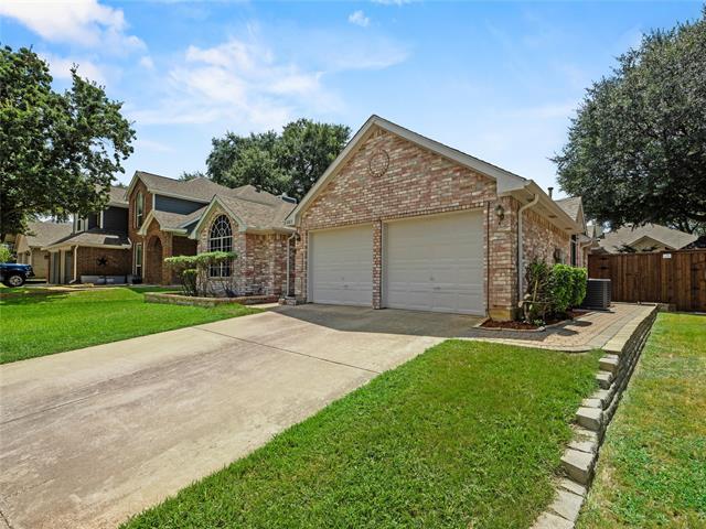 Building Photo - 2613 Maywood Ct