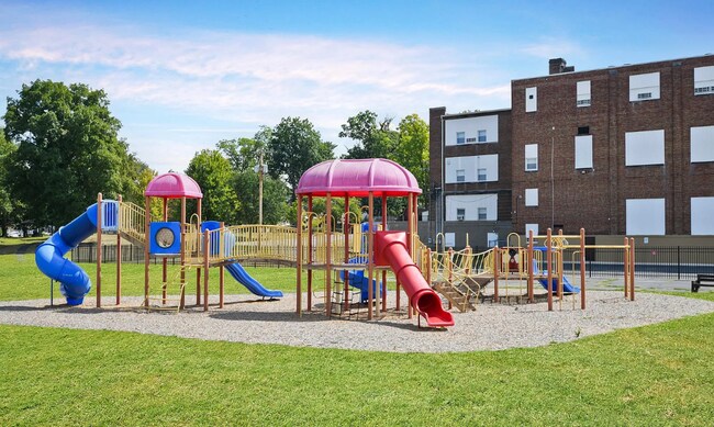 Building Photo - 139 Belview Ave