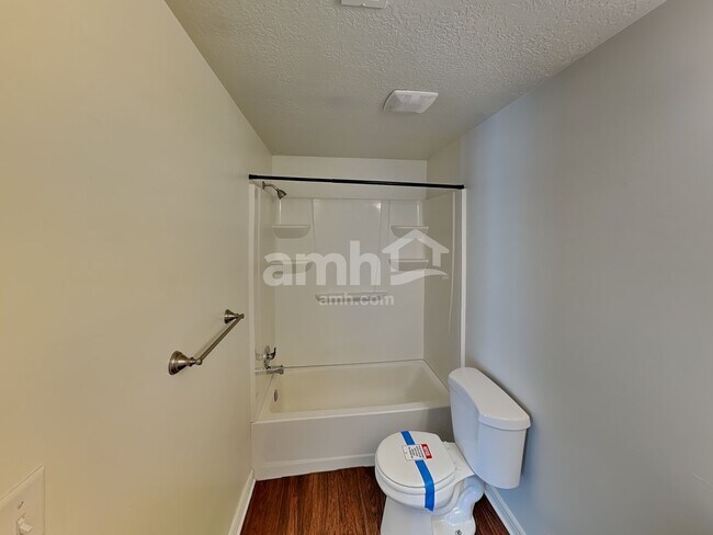 Building Photo - 8073 S Madison Nan Dr