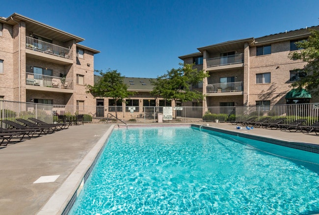 Building Photo - LEXINGTON ESTATES