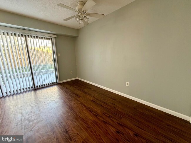 Building Photo - 33 Georgetown Rd