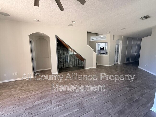 Building Photo - 7532 Blue Spring Dr