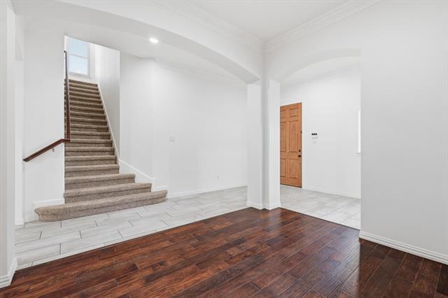 Building Photo - 7105 Langmuir Dr