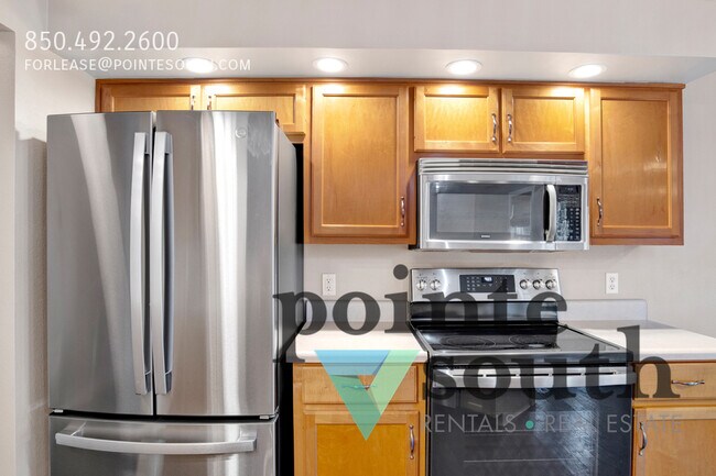 Building Photo - 1524 Sandcliff Dr
