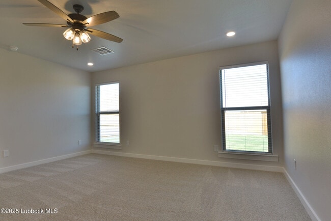 Building Photo - 10502 Abbeville Ave