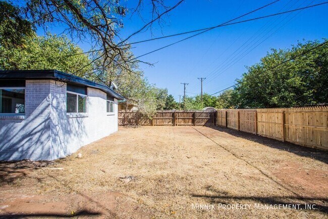 Building Photo - 2725 63rd St