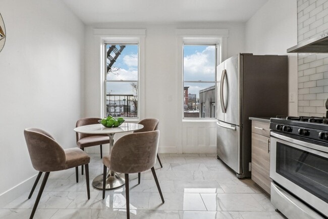 Building Photo - 97 Clifton Terrace