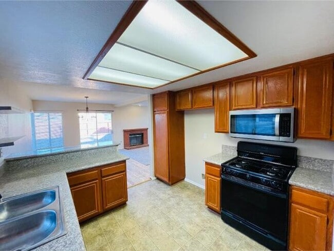 Building Photo - 27750 Connie Way