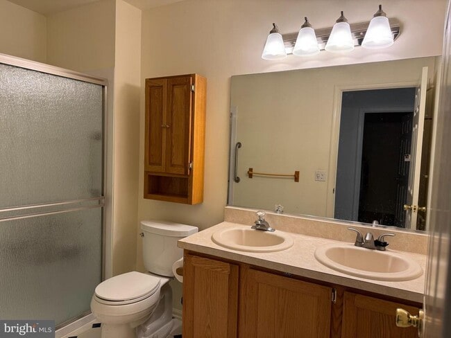 Building Photo - 253 Prince William Way