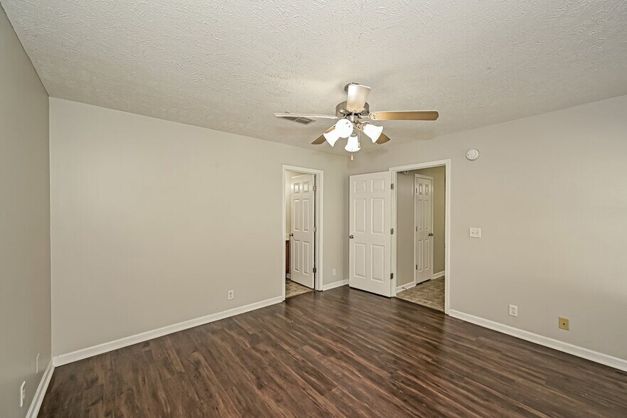 Building Photo - 3746 Maya Dr