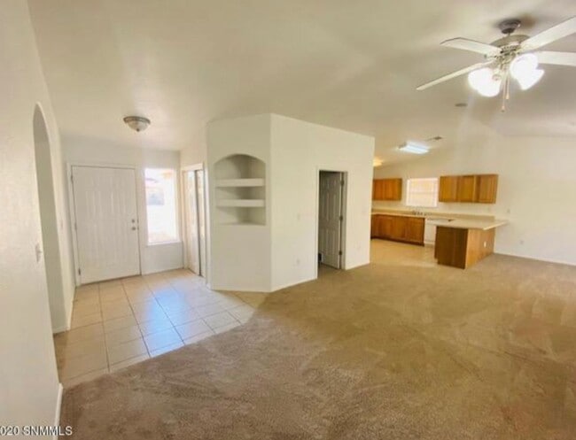 Building Photo - Nice home for rent
