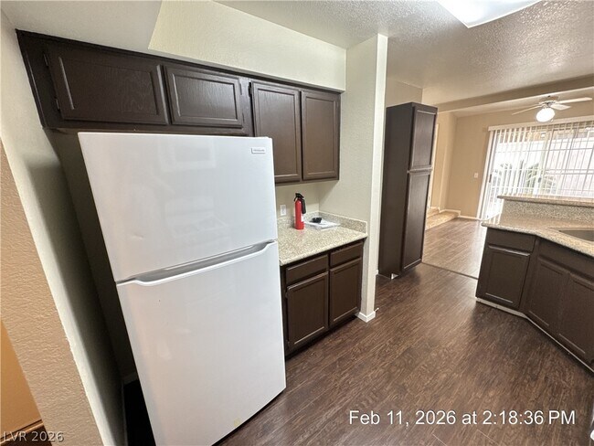 Building Photo - 2822 Dawn Crossing Dr