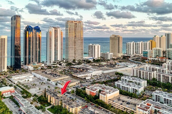 Building Photo - 200 172nd St