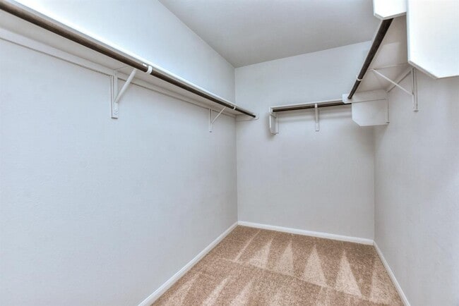 Building Photo - 132 Denton Dr