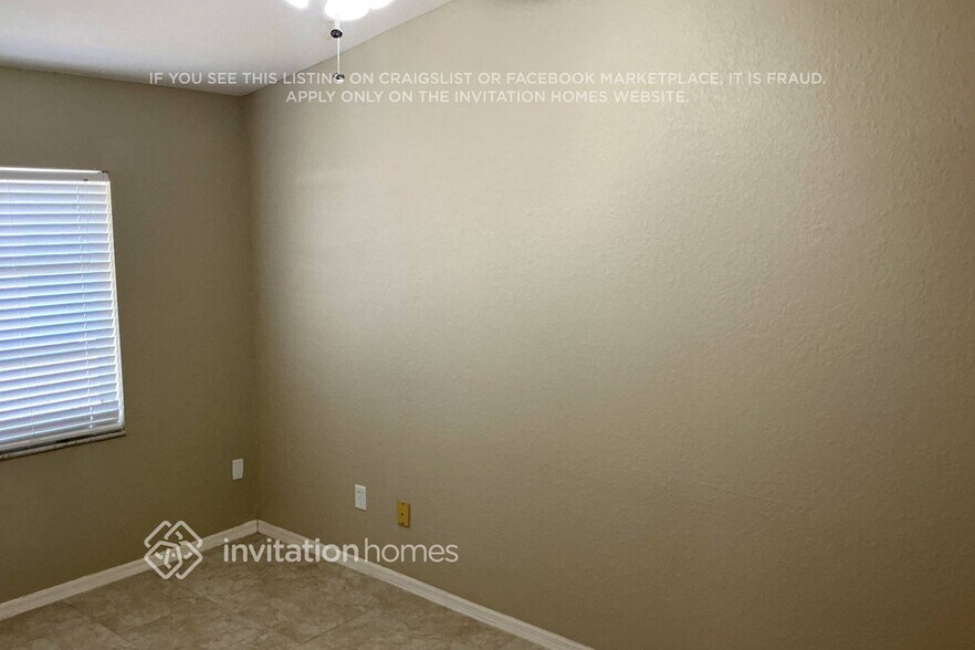 Building Photo - 23156 Hillsdale Ave