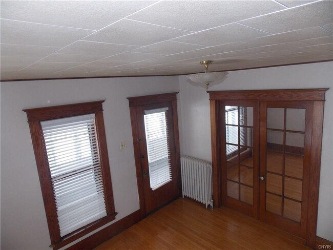 Building Photo - Village of Carthage 4 Bedroom / 2 Bath Rental available for immediate occupancy.